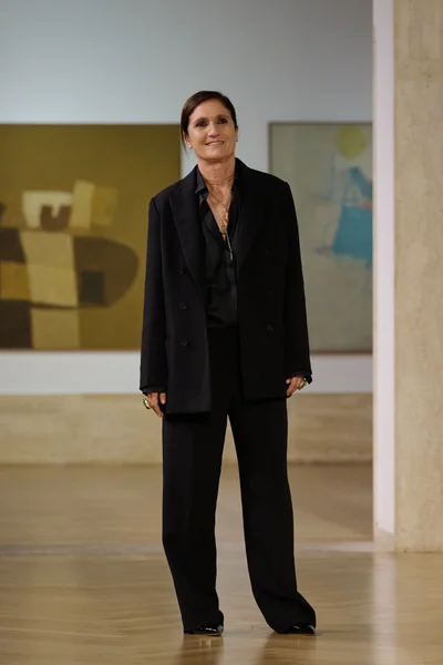 Look 70